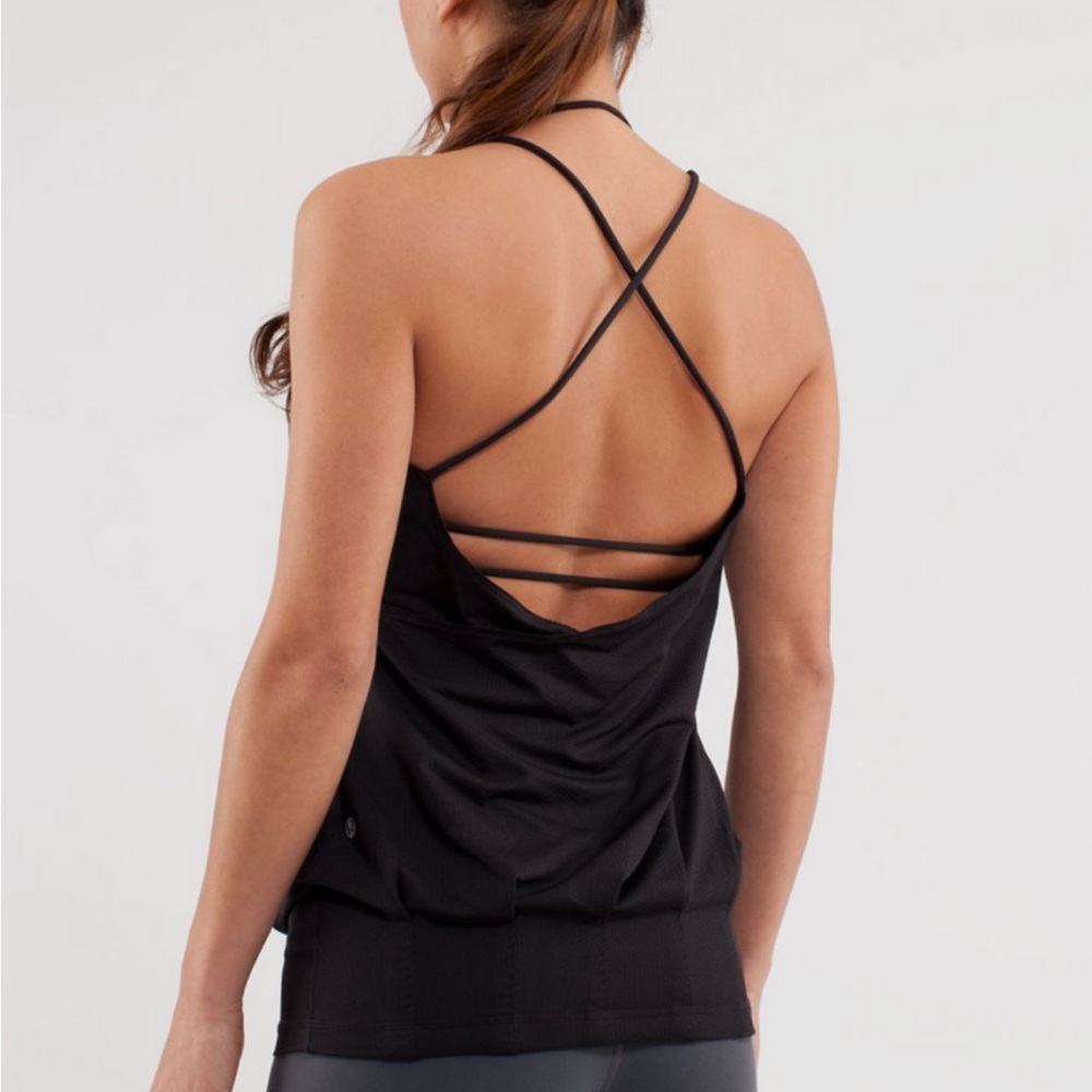 Lululemon Black Flow And Go Built-In Bra Tank Top Woman’s size 10